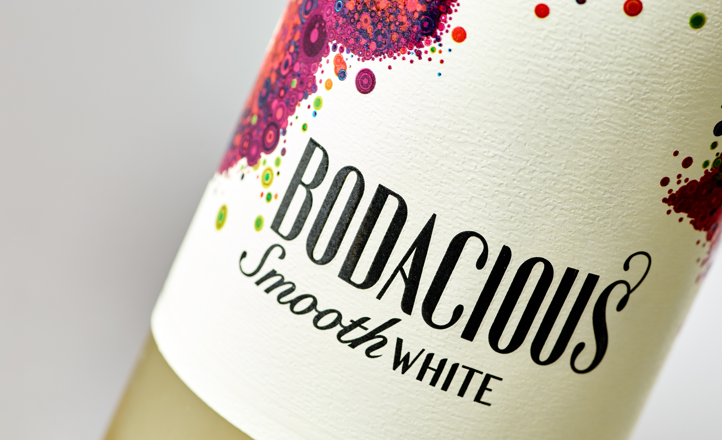 Bodacious Wines Label Design Smooth White | Dossier Creative | Boldly Filling the new Product Pipeline
