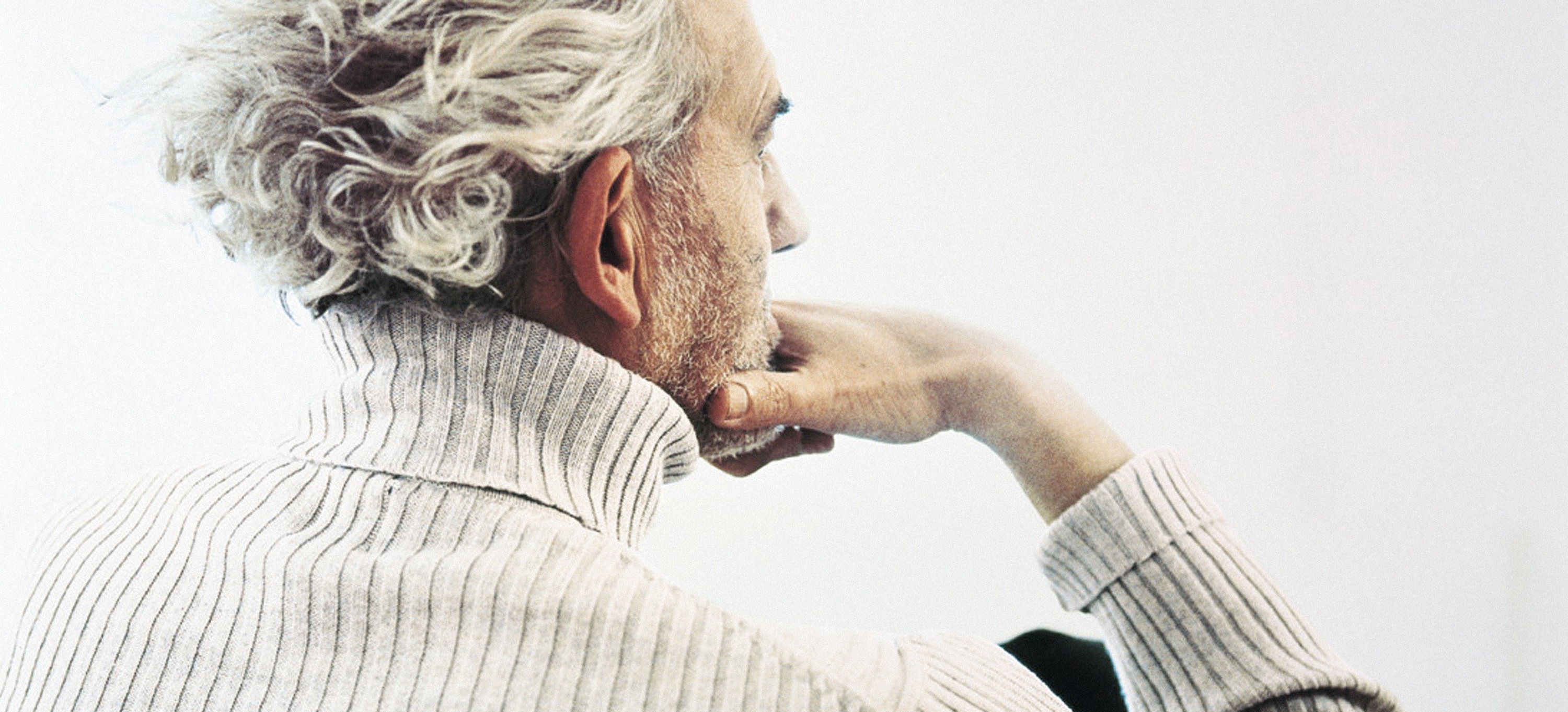 Amica Old Man | Dossier Creative | Repositioning of Senior Communities